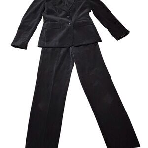 Uniqlo Women's Classic Black Pantsuit